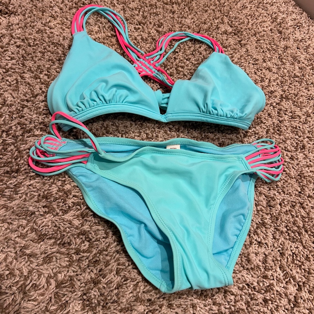 NWOT Pink & Blue Arizona Bikini